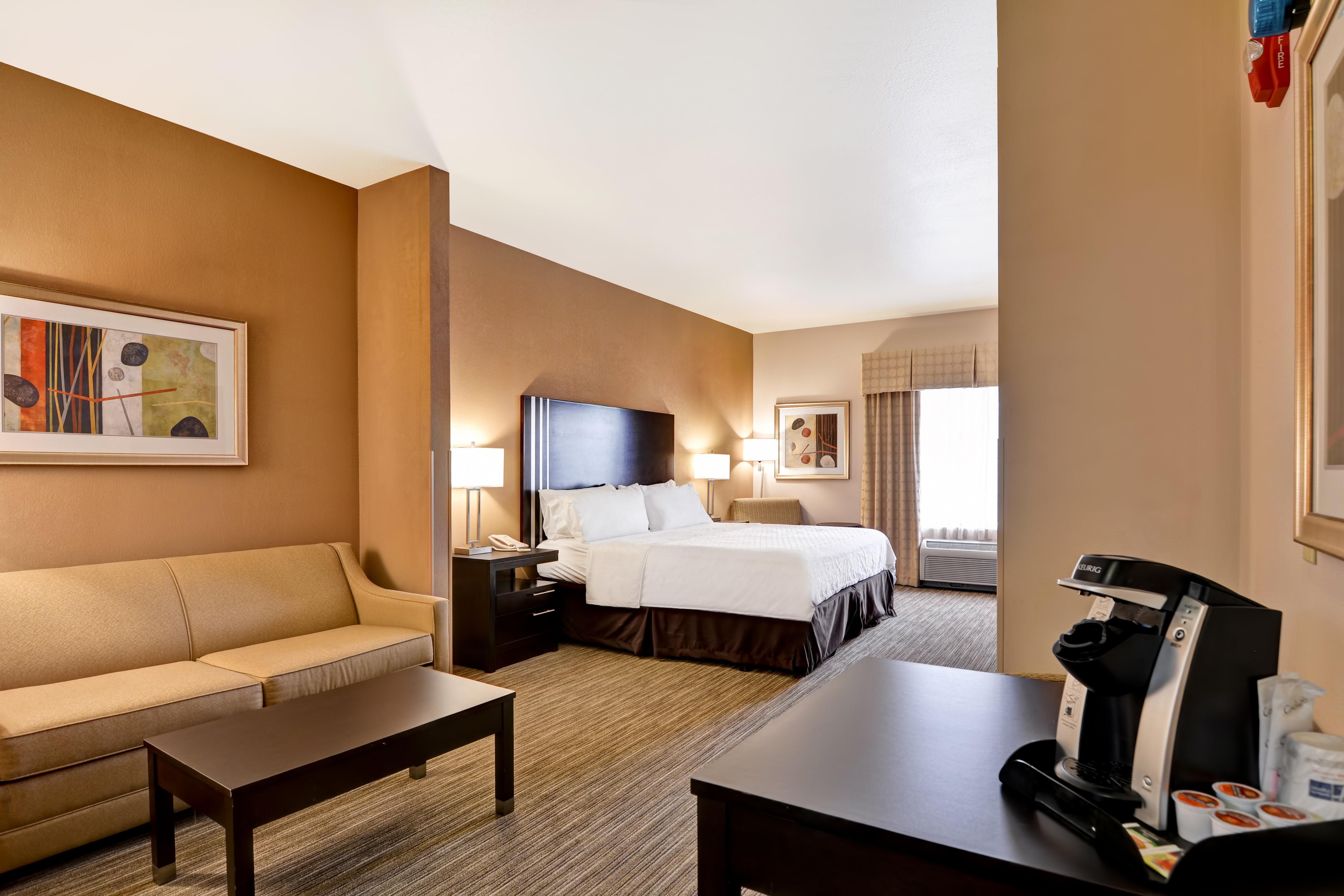 Holiday Inn Express Hotel & Suites Milwaukee-New Berlin By Ihg Exterior foto