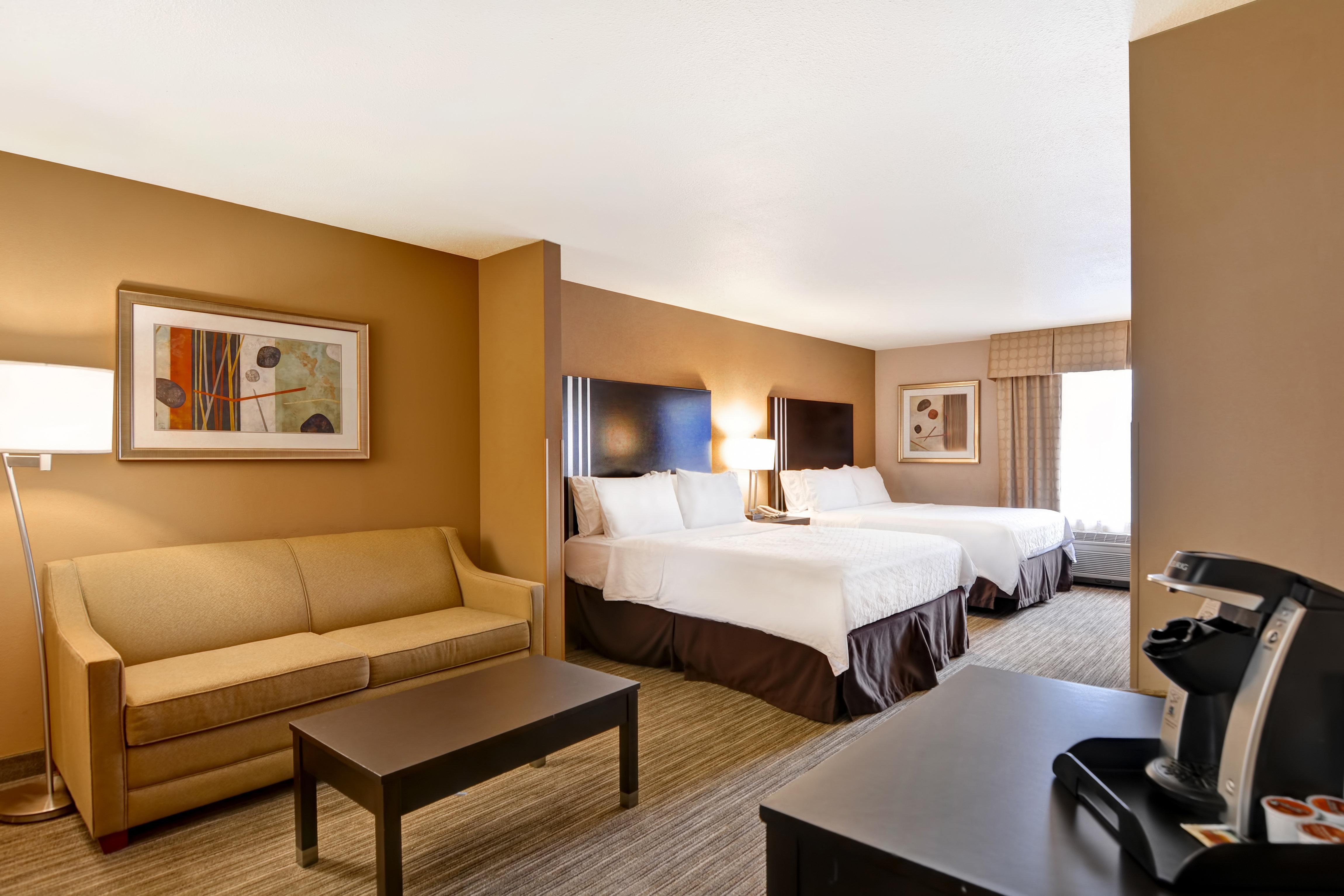 Holiday Inn Express Hotel & Suites Milwaukee-New Berlin By Ihg Exterior foto